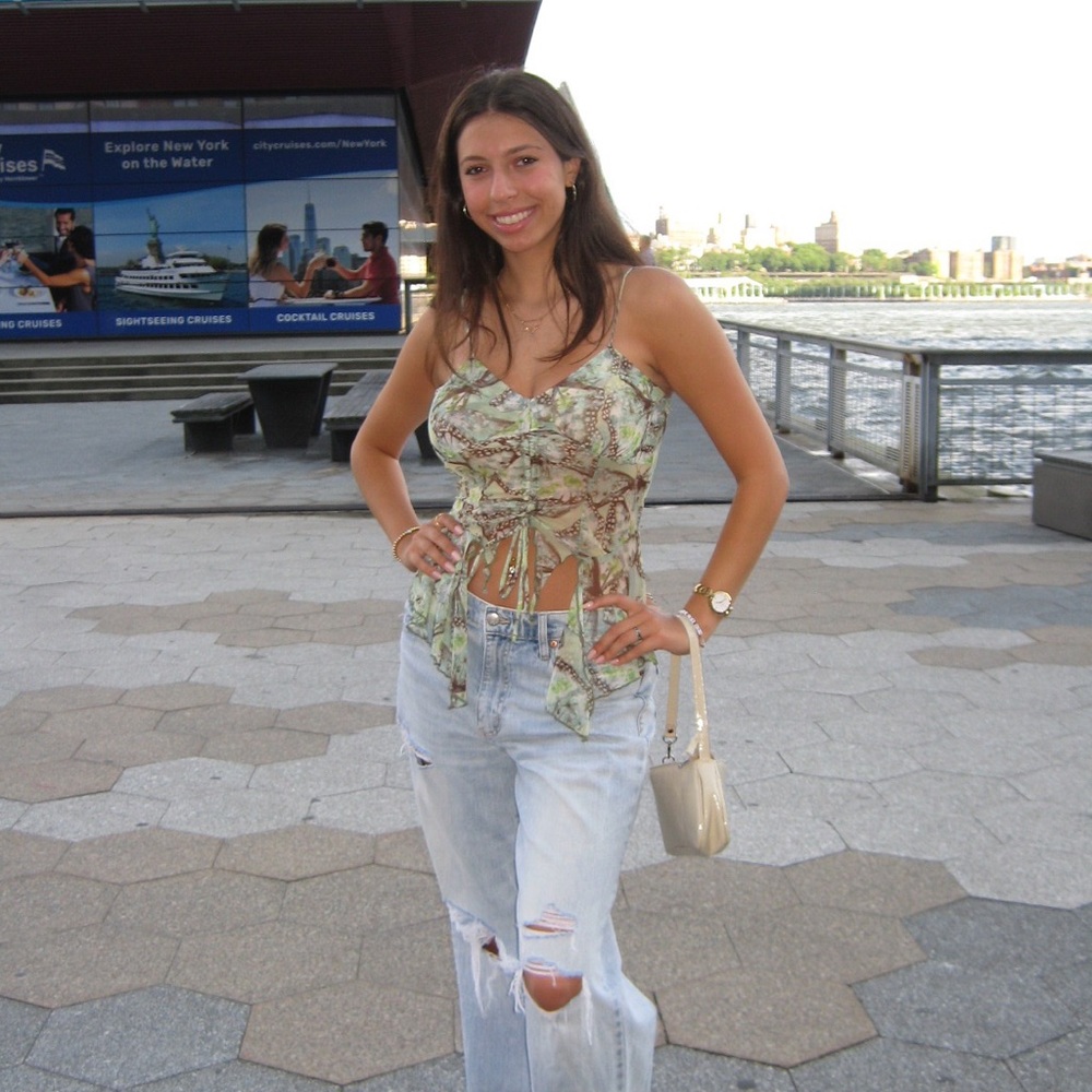 Meet your Posher, Sofia